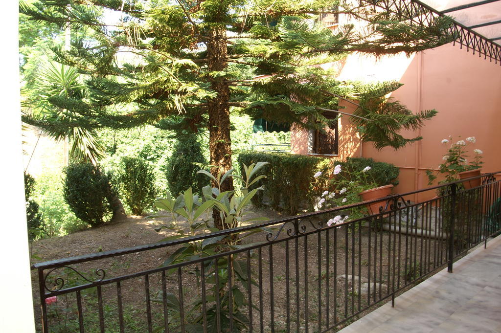 Milos Studios Parga Exteriör bild