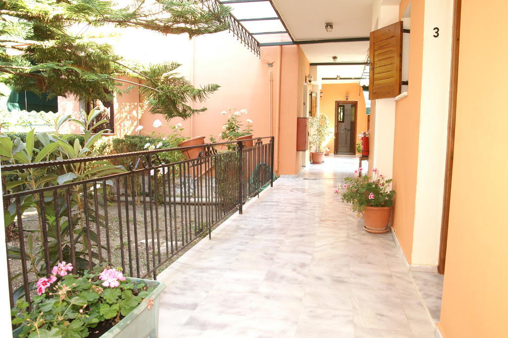 Milos Studios Parga Exteriör bild