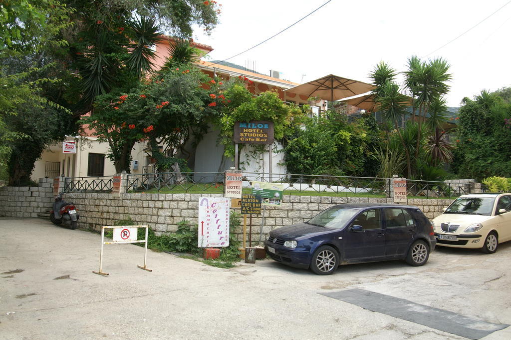 Milos Studios Parga Exteriör bild