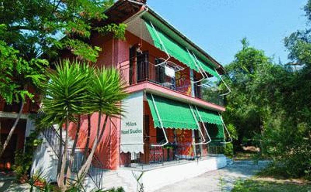 Milos Studios Parga Exteriör bild